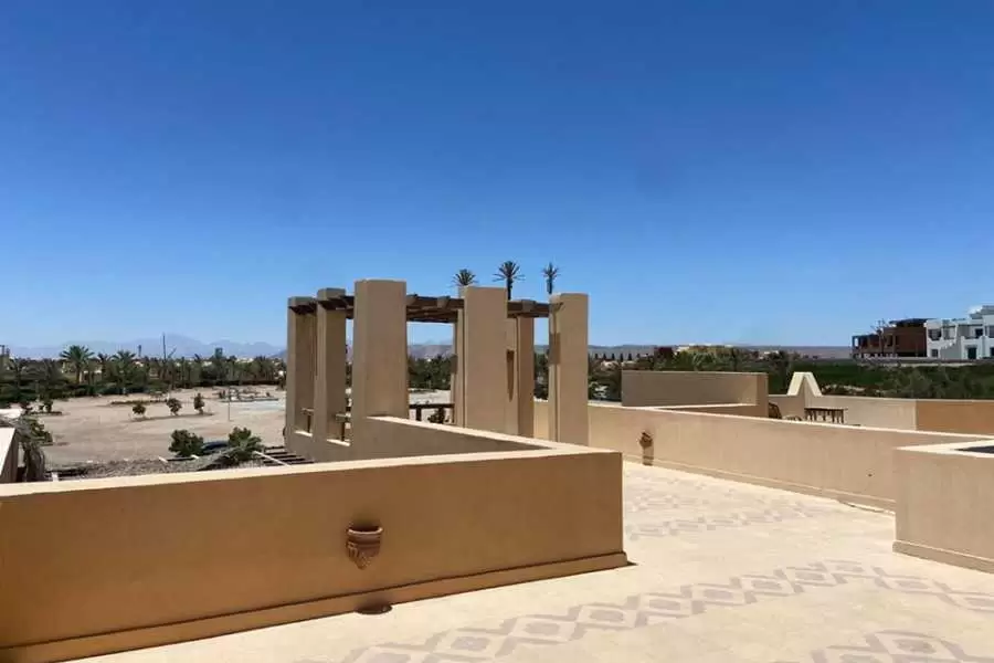 Apartment in El Gouna Abu Tig Marina For Sale 1 Bedroom With Roof
